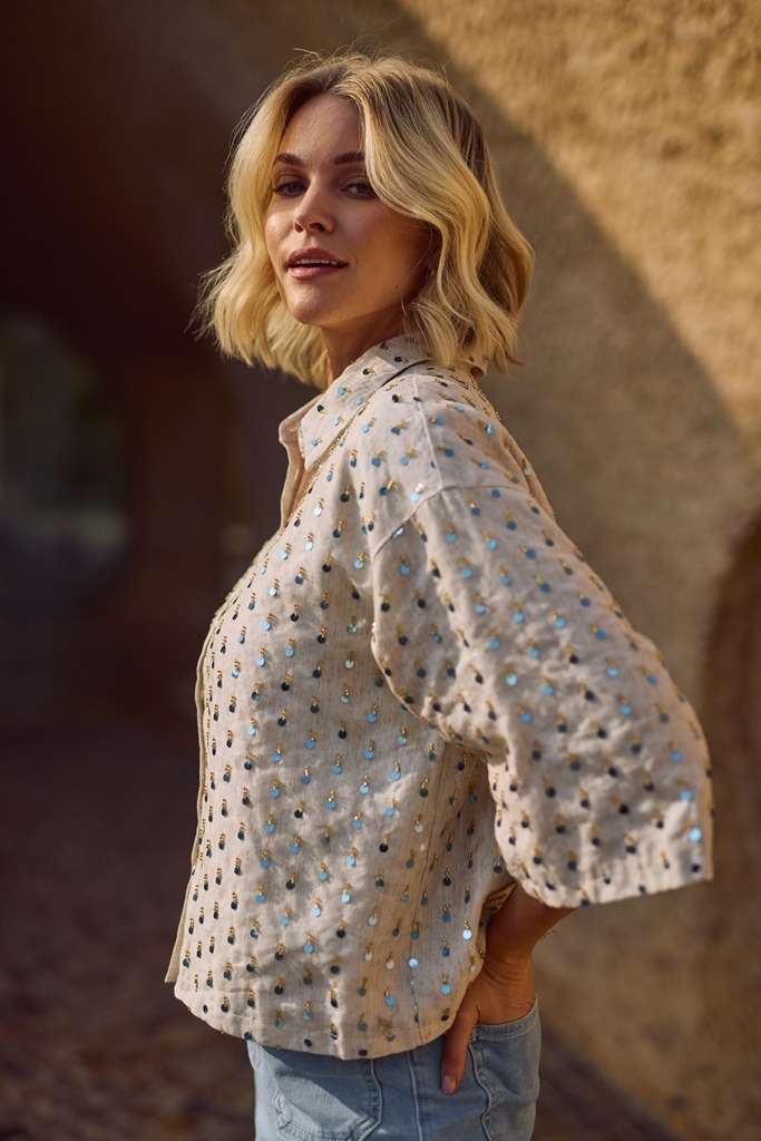Leena blouse pailet 3.jpg